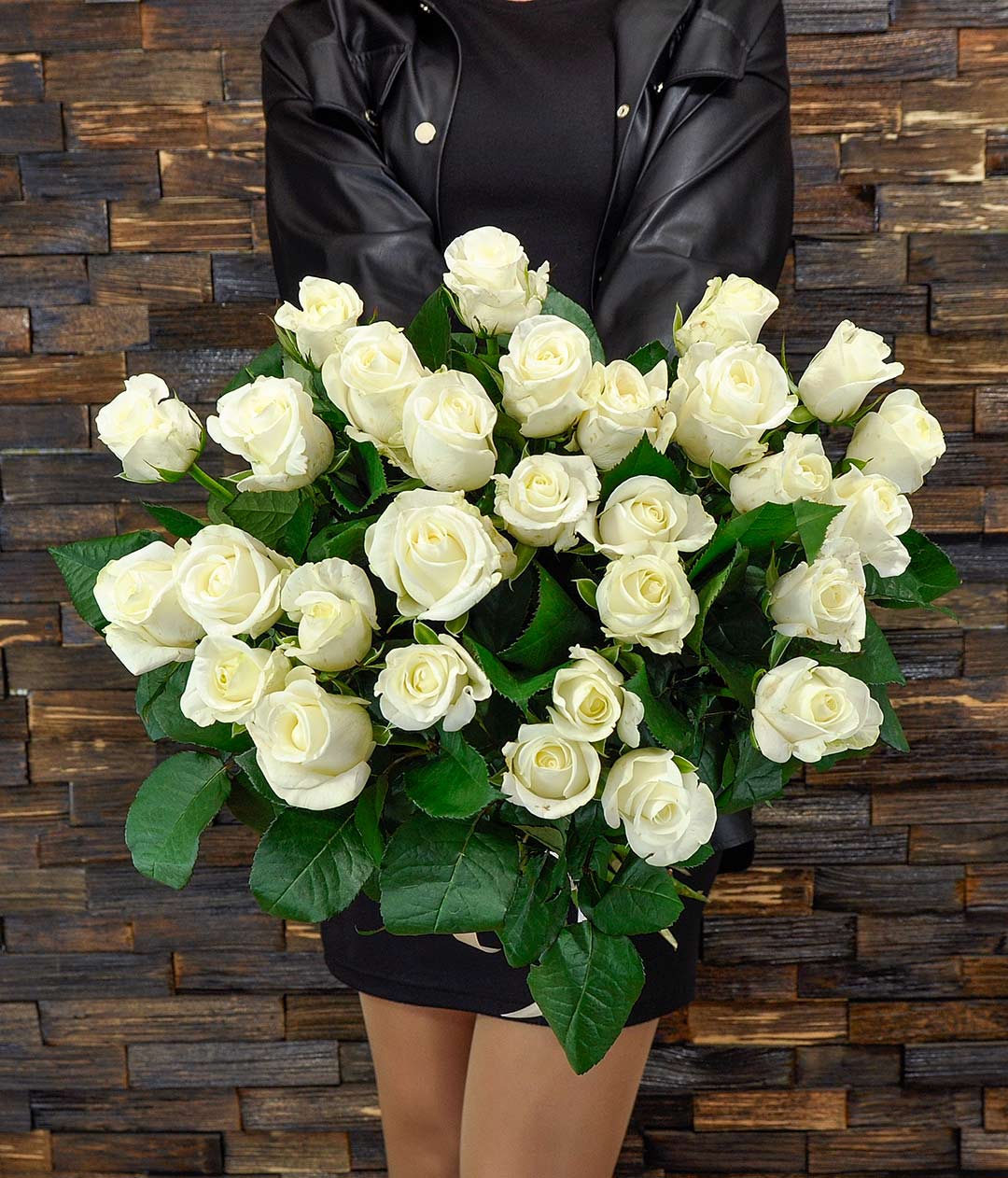 Изображение Букет троянд 27шт. біла місцева