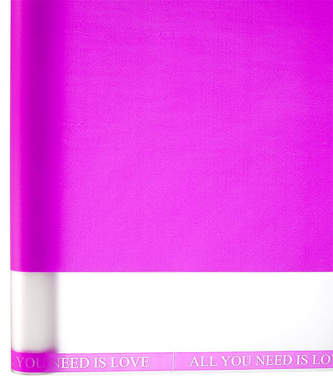 Изображение Калька для цветов матовая малиновая с прозрачной полосой с 2-х сторон