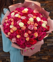 Изображение товара Букет роз 101шт красно-розоввая импорт